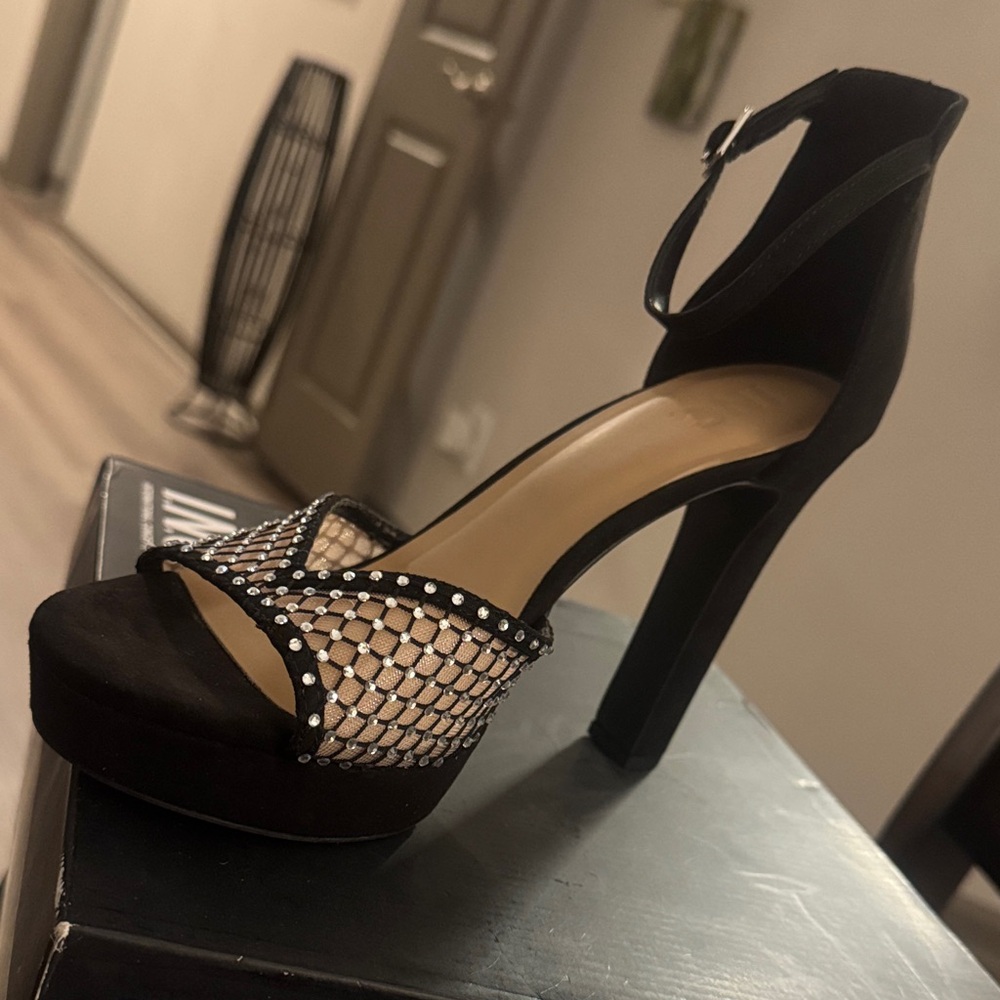 I.N.C. International Concepts
Women's Ninel Platform Sandals🔥SIZE 9.5 NIB - Picture 7 of 13